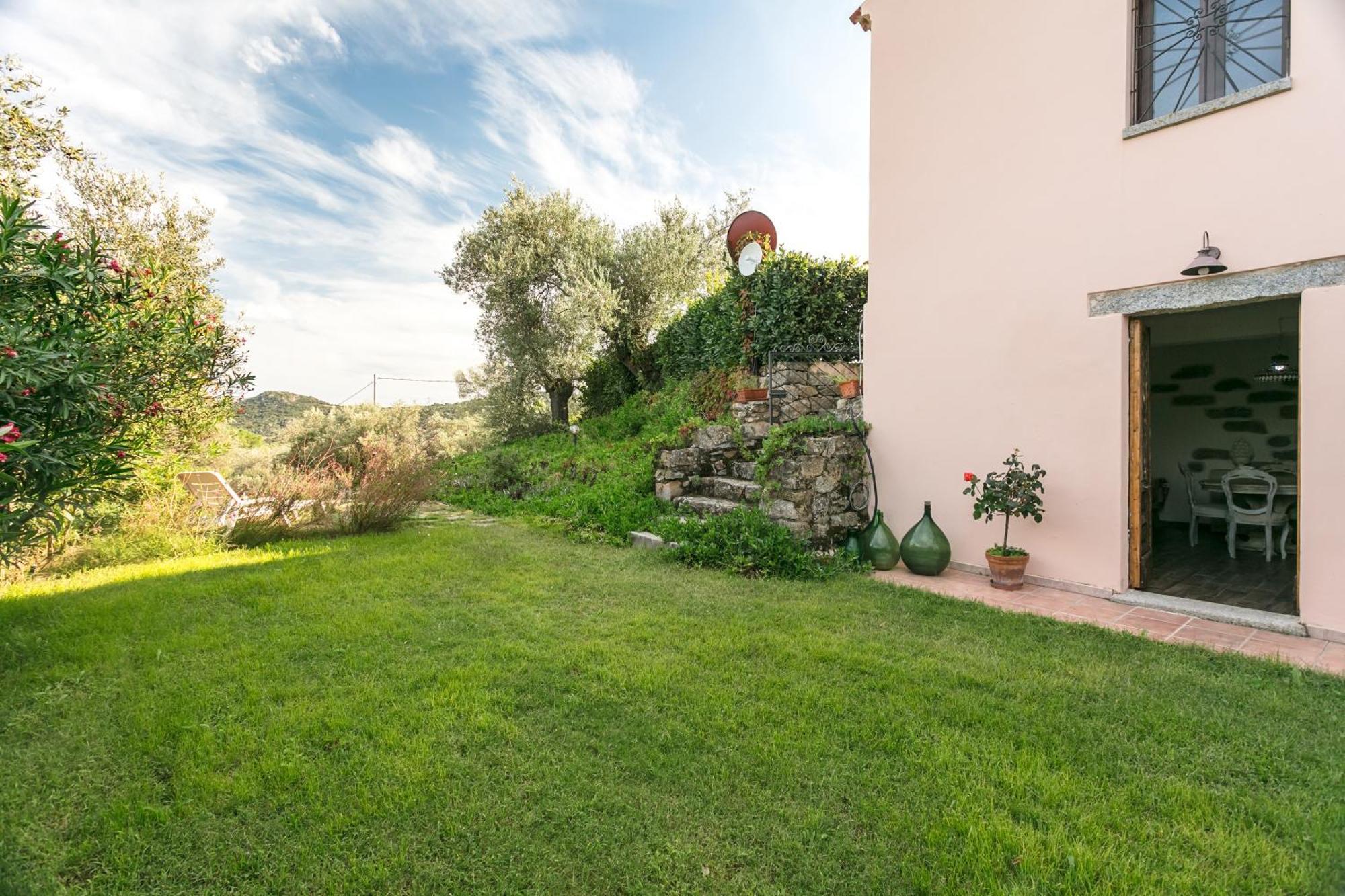Villa Peditoltu Olbia Bagian luar foto