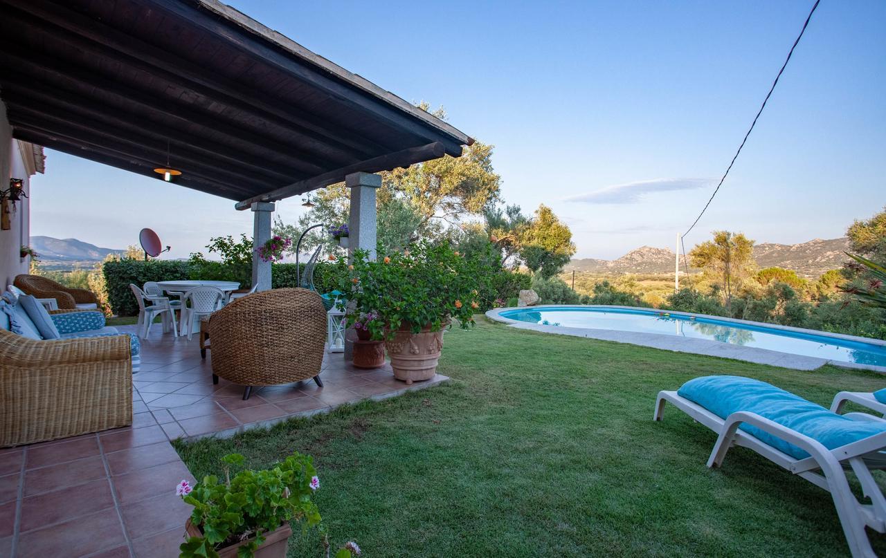 Villa Peditoltu Olbia Bagian luar foto